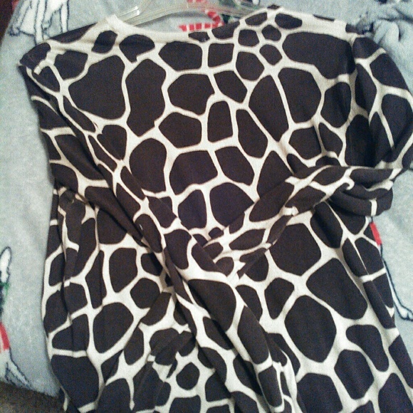 👚 animal print Isaac Sweater top - Picture 2 of 4